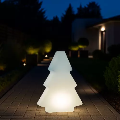 Choinka podświetlana SAPIN S LED w ogrodzie