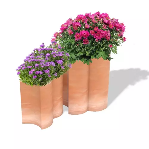 Terakotowe donice Addpot 50 z astrem i Addpot 70 z chryzantemą