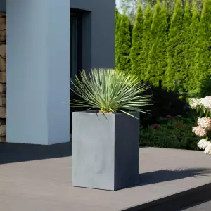 donica wysoka kwadratowa 40x40x60 cm grafitowa