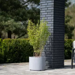 okrągła doniczka na taras szary beton 40 cm