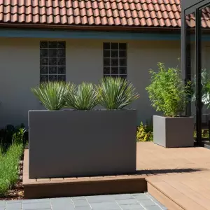 szara elegancka donica na taras 120 cm