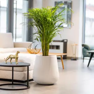 biala donica lago 50 cm w nowoczesnym salonie