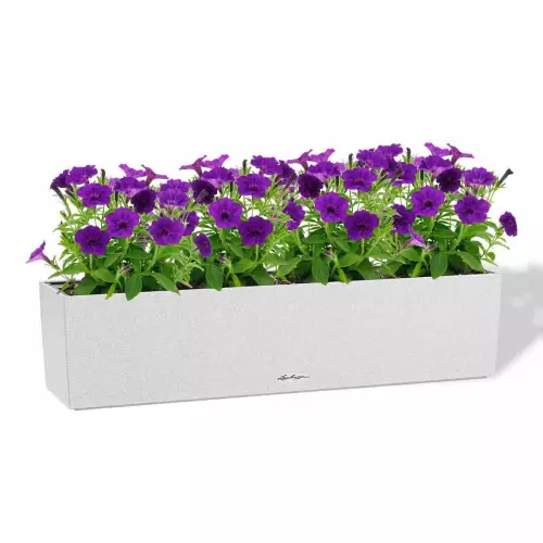 Donica Lechuza BALCONERA Stone 80 biały kwarcowy z petuniami