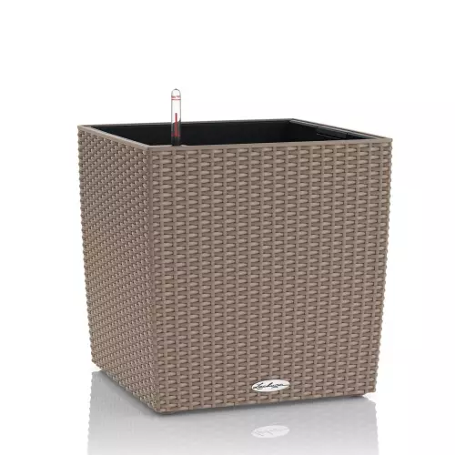 Doniczka Cube Cottage 40 w kolorze piaskowy brąz