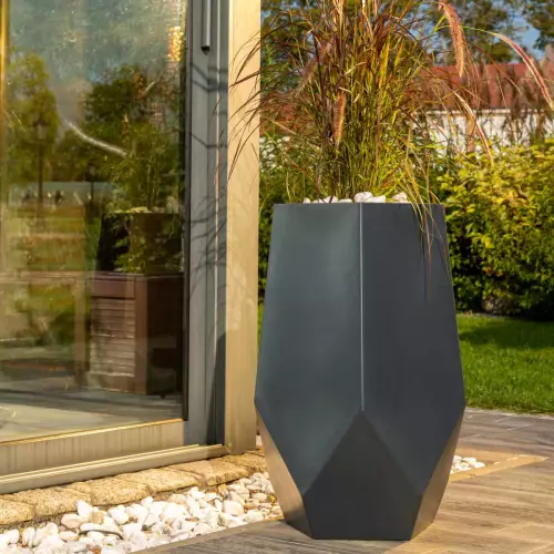 Trawy ozdobne w antracytowej donicy Bari