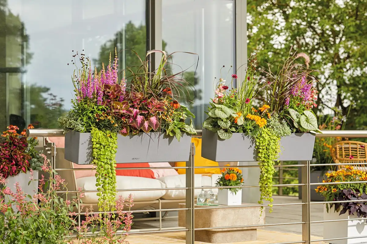 szare doniczki na balkon 100 cm