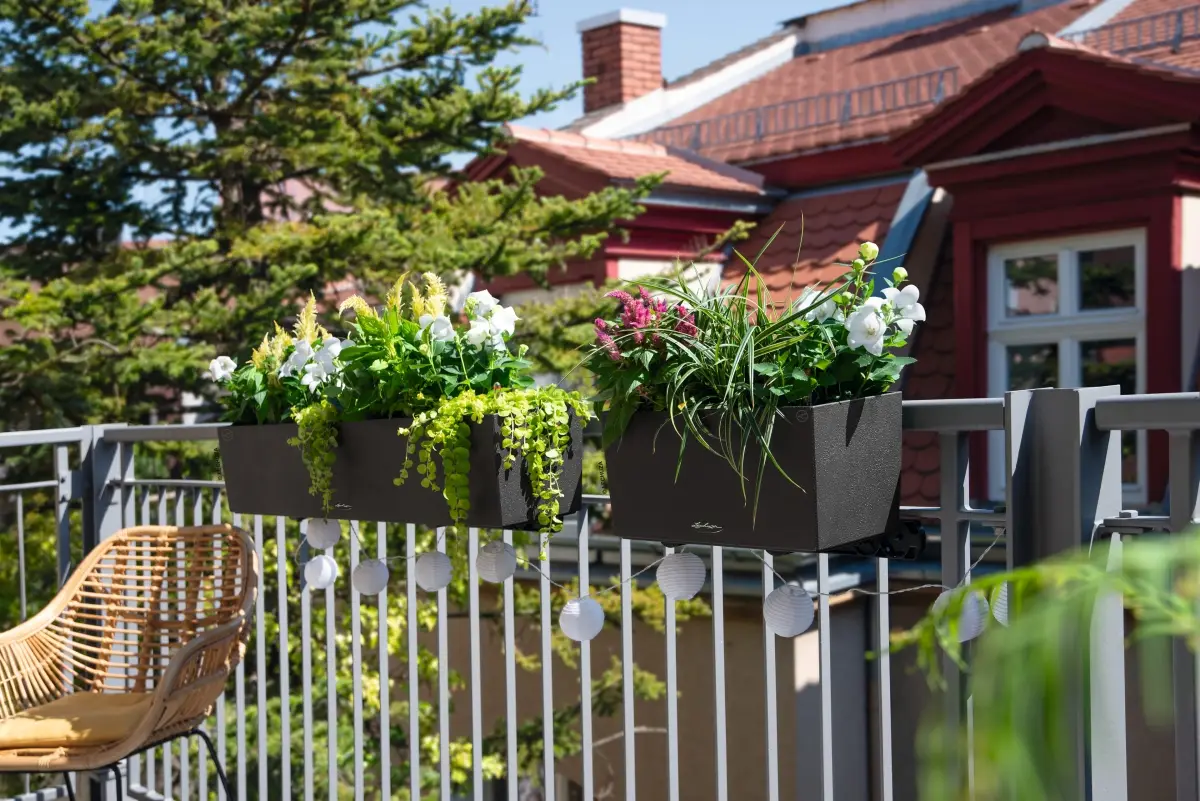 doniczki balkonowe 40 i 100 cm czarne