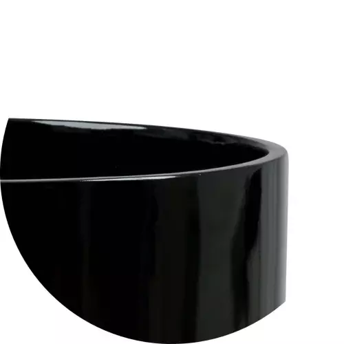 Górna krawędź donicy D101A w kolorze czarnym