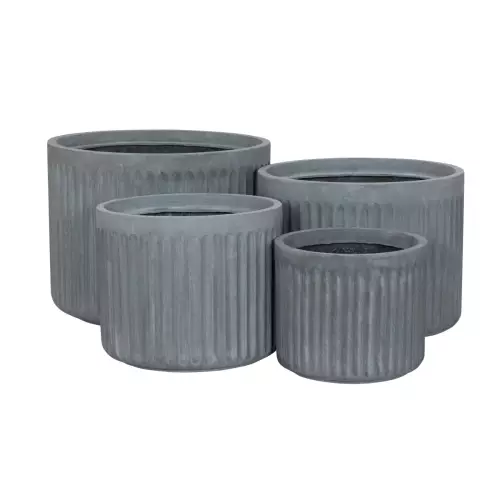 Doniczka LEO dostępna jest w czterech wielkościach