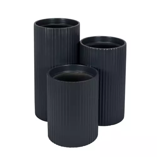 Doniczka RC dostępna jest w trzech wielkościach