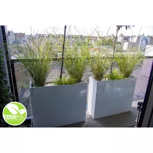 Donice D272A w kolorze biały połysk z trawami